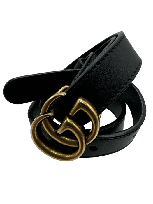 Gucci Black & Gold Leather Thin Gold Hardware Logo Buckle Belts Black & Gold / 32