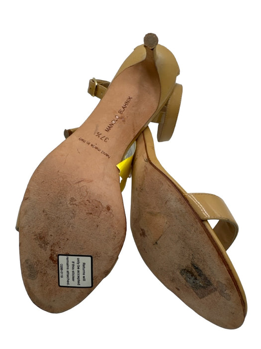 Manolo Blahnik Shoe Size 37.5 Beige Patent Leather open toe Ankle Strap Pumps Beige / 37.5