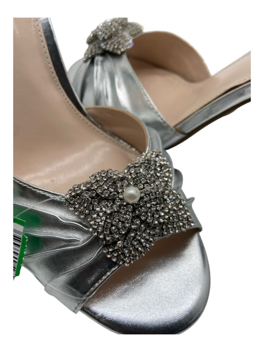 Betsey Johnson Shoe Size 8.5 Silver Leather Metallic Embellished Pleated Sandals Silver / 8.5