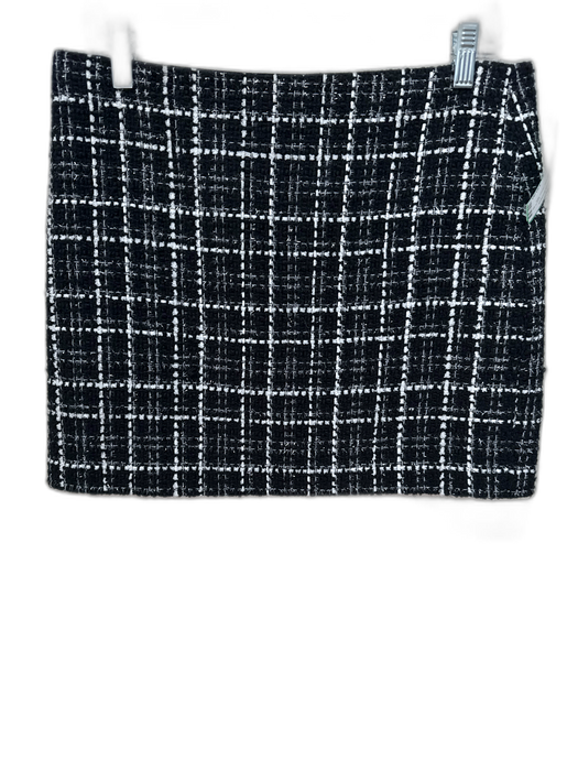 Alice + Olivia Size 10 Black & White Polyester Tweed Mini Back Zip Skirt Black & White / 10
