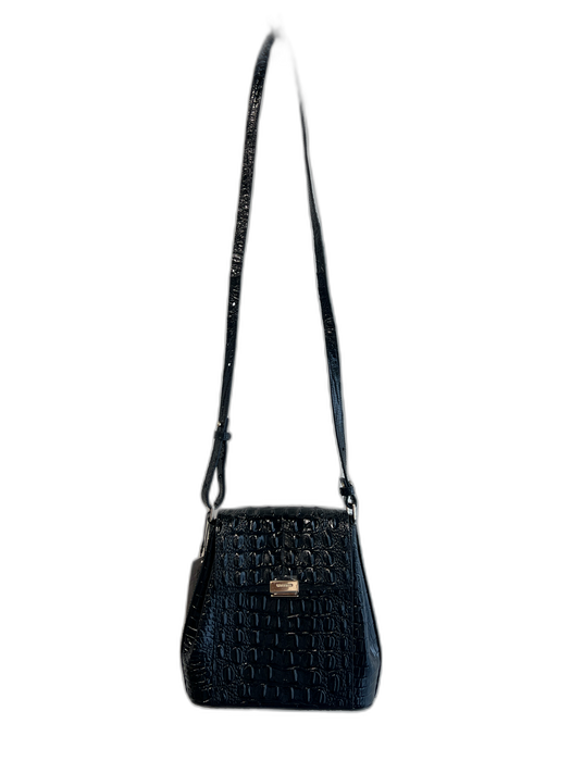 Brahmin Black Leather Upper envelope flap Reptile Print Gold Hardware Bag Black / Medium