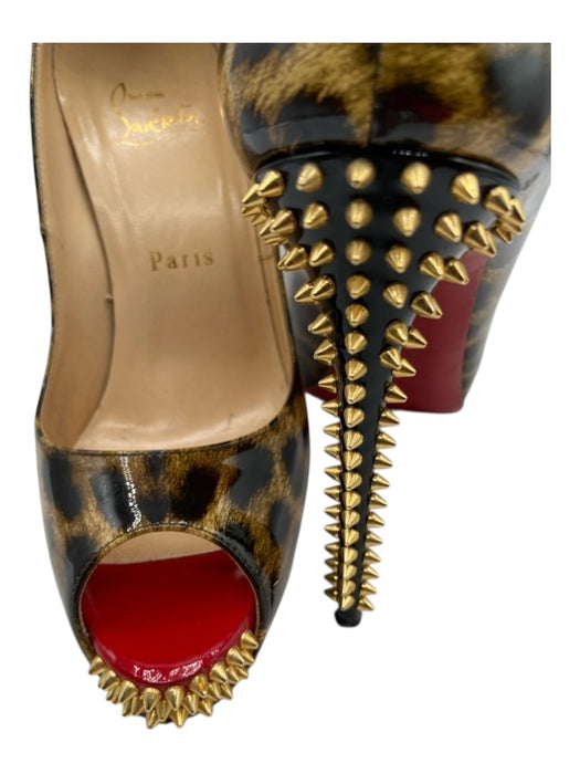 Christian Louboutin Shoe Size 37 Brown, Black, Gold Patent Leather Studded Pumps Brown, Black, Gold / 37
