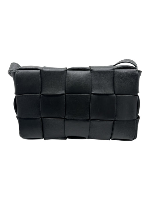 Bottega Veneta Olive Green Leather Weave flap over Magnetic Close Crossbody Bag Olive Green / Small