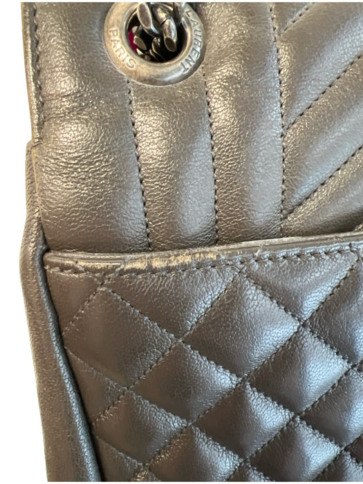 Saint Laurent Gunmetal Leather Silvertone hardware Logo chain link strap Bag Gunmetal / Medium