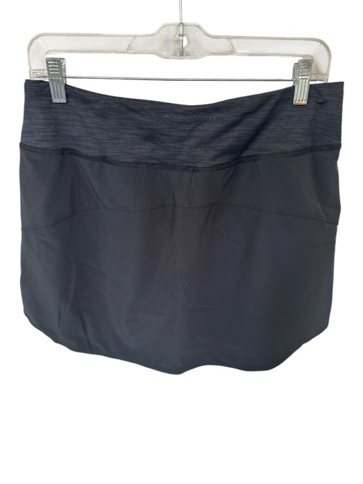Outdoor Voices Size L Black & Gray Recycled Polyester Blend Waist Band Skort Black & Gray / L