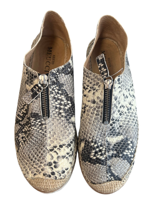 Sesto Meucci Shoe Size EST 8 Gray & White Leather Cap Toe Front Zip Shoes Gray & White / EST 8