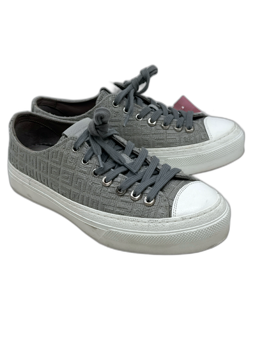 Givenchy Shoe Size 40 AS IS Gray & White Synthetic Low Top Men's Shoes Gray & White / 40