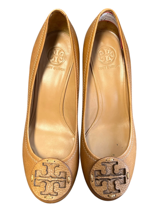 Tory Burch Shoe Size 8.5 Tan Leather Wedge Logo Closed Toe Wood Heel Shoes Tan / 8.5