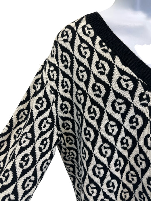 Gucci Like New Size L Black & White Wool Diamond V Neck Men's Sweater Black & White / L