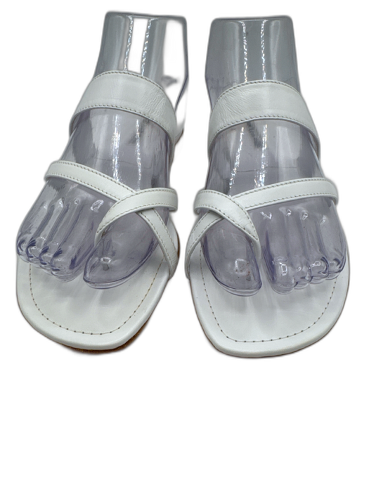 Manolo Blahnik Shoe Size 39.5 White Leather Toe Strap Slide Mule Flat Sandals White / 39.5