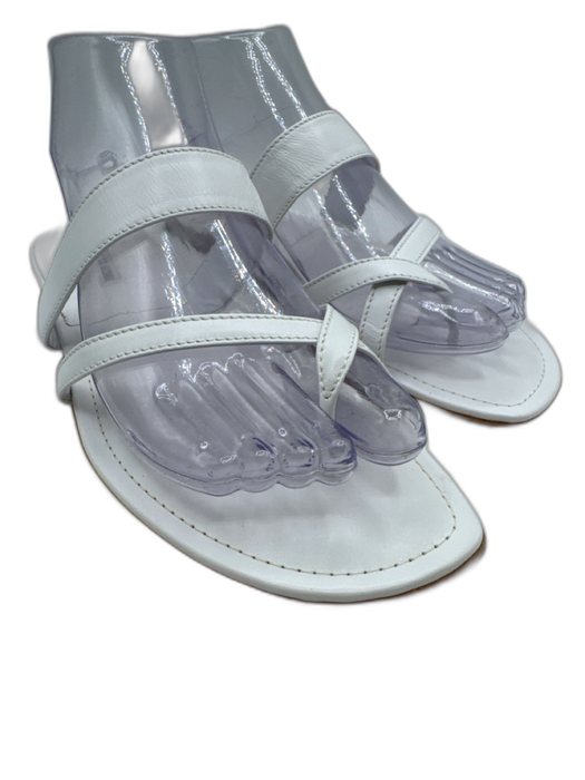 Manolo Blahnik Shoe Size 39.5 White Leather Toe Strap Slide Mule Flat Sandals White / 39.5