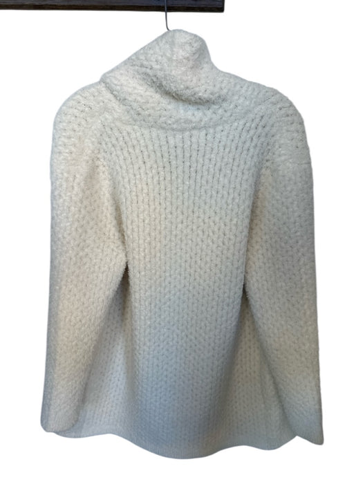 Barefoot Dreams Size M Cream Polyester Long Sleeve Knit Long Sweater Cream / M