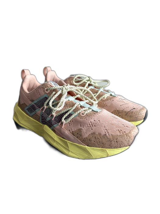 New Balance Shoe Size 8 Pink & Yellow Low Top lace up Almond Toe Sneaker Shoes Pink & Yellow / 8