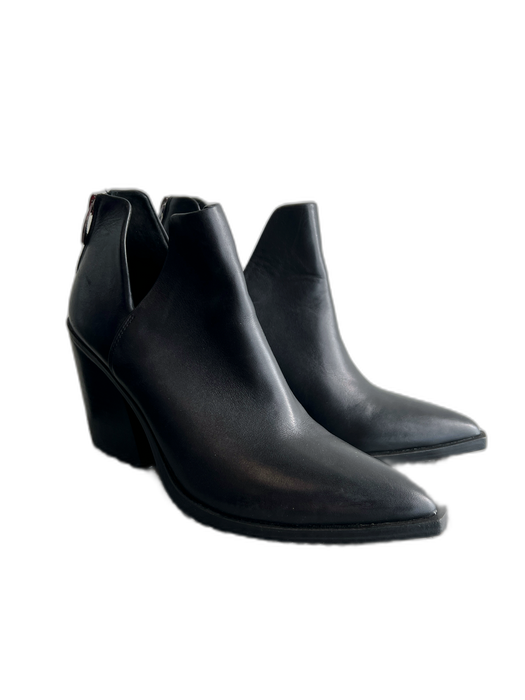 Steve Madden Shoe Size 8 Black Leather Pointed Toe Back Zip Stack Heel Booties Black / 8