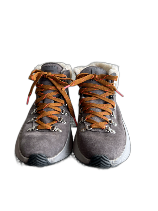 Sorel Shoe Size 8 Gray & White Suede Fleece Lined lace up Waterproof Booties Gray & White / 8