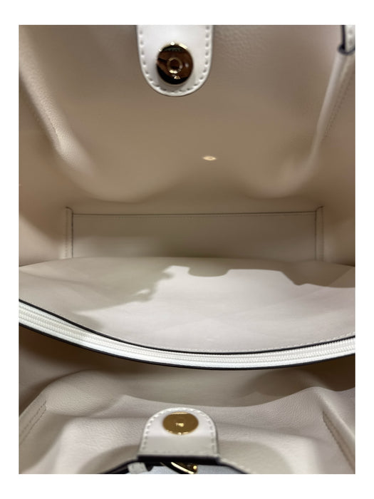 Michael Kors White & Grey Leather Monogram Shoulder Bag Magnetic Close Bag White & Grey / L