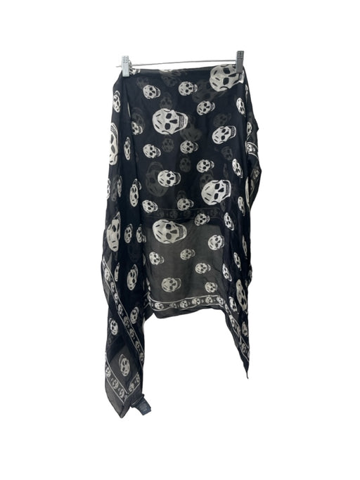 Alexander McQueen Black & White Silk Square Skull Border Sheer scarf Black & White / L