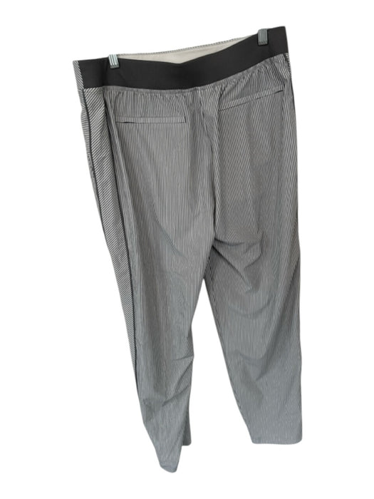 Athleta Size 12 Gray & White Polyester Blend Elastic Waist Striped Pants Gray & White / 12