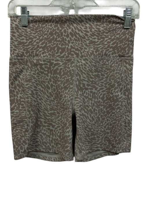 Vuori Size M Cream & Beige Missing Fabric Tag Animal Print Side Pockets Shorts Cream & Beige / M