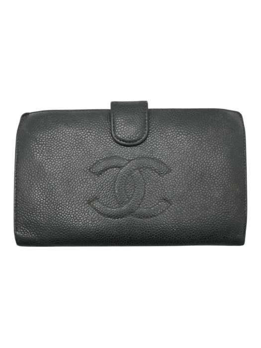 Chanel Black Caviar Leather Embossed CC Logo Snap Closure Wallets Black