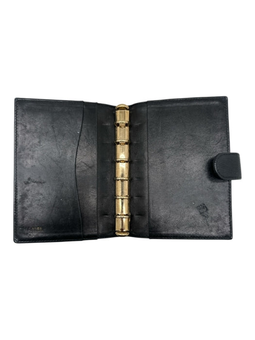 Chanel Black Caviar Leather Snap Closure binder rings Agenda Wallets Black