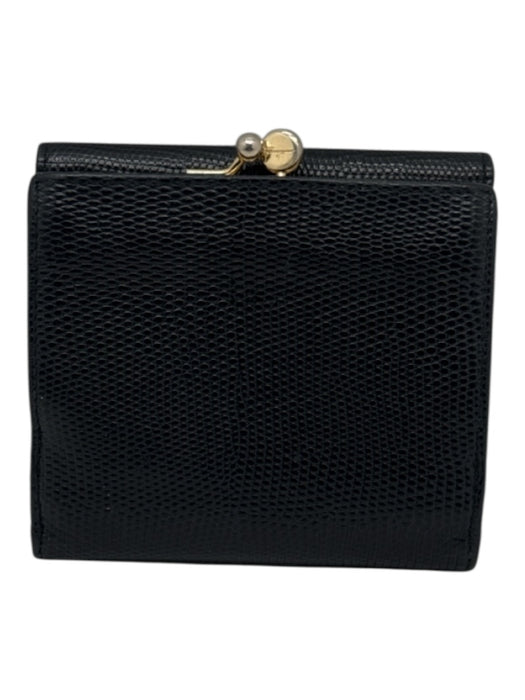 Ferragamo Black Lizard Leather GHW Snap Kiss Lock Wallets Black