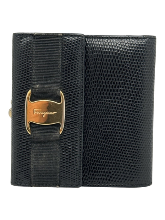 Ferragamo Black Lizard Leather GHW Snap Kiss Lock Wallets Black
