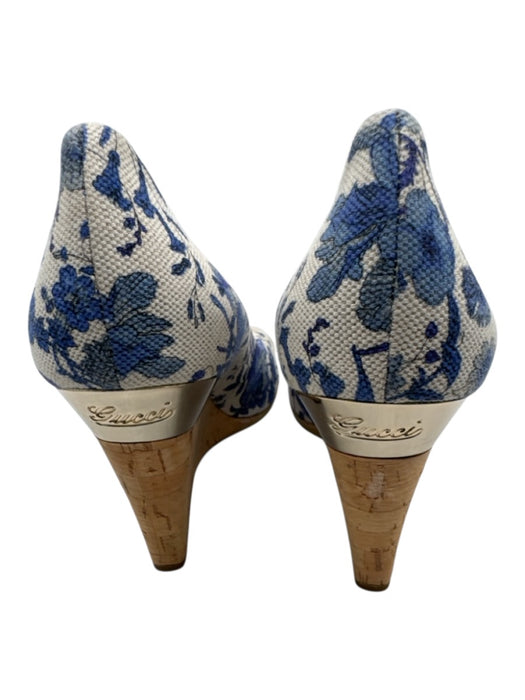 Gucci Shoe Size 9.5 Cream, Blue, Beige Textile Peep Toe Floral Print Wedges Cream, Blue, Beige / 9.5