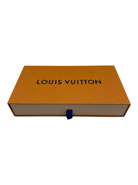Louis Vuitton Burgundy Red Patent Leather Gold hardware embossed monogram Bag Burgundy Red