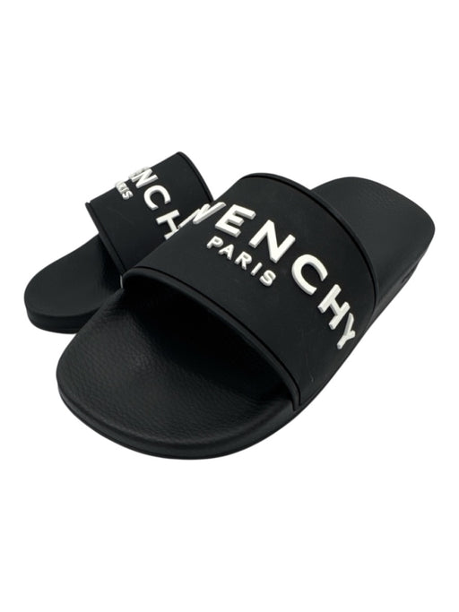 Givenchy Shoe Size 40 Black & White Rubber Logo Slip On Slides Sandals Black & White / 40