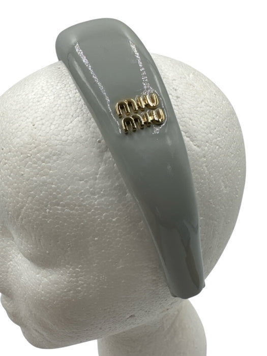 Miu Miu Light Gray Patent Leather Grosgrain Ribbon Gold Logo Puff Headband Light Gray