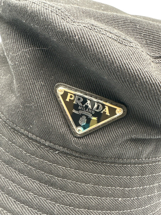 Prada Black Cotton Logo Bucket Hat Black / M