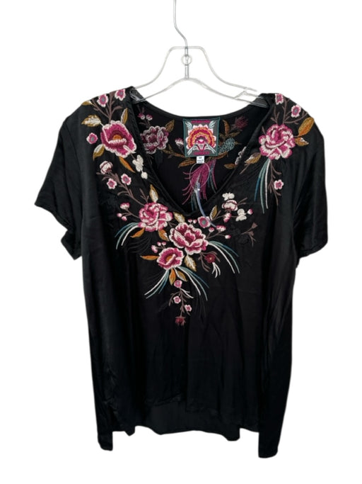Johnny Was Size M Black & Purple Rayon Blend Short Sleeve Top Black & Purple / M