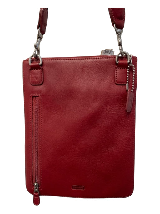 Coach Red Leather Shoulder & Crossbody back zip pocket Front Pocket Top Zip Bag Red / Small