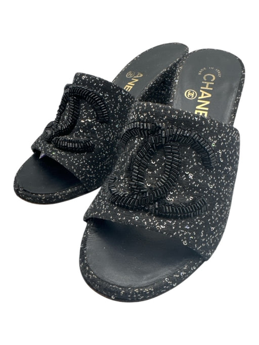 Chanel Shoe Size 36.5 Black & White Canvas open toe Block Heel Sequin Sandals Black & White / 36.5