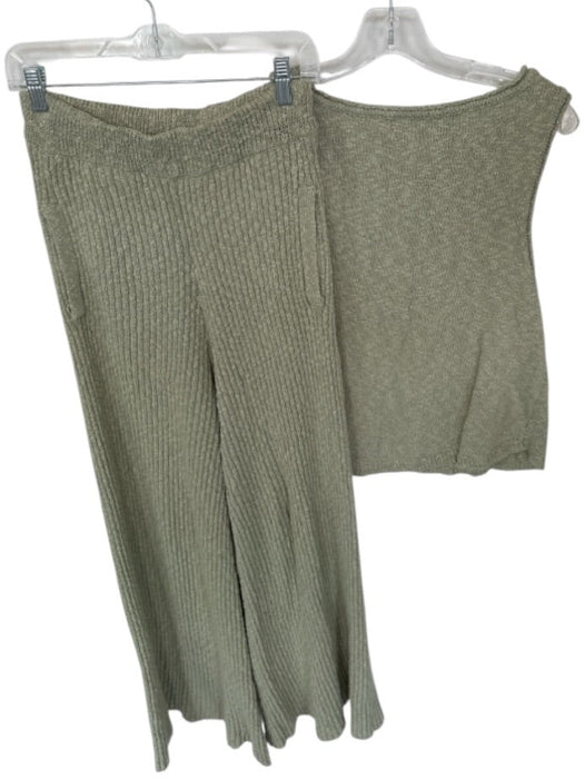 FP Beach Size S Sage green Cotton Blend Sleeveless Knit Flare Pant Set Sage green / S