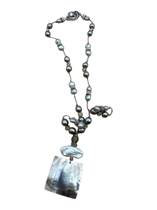 No Brand Beige, Gray & Brown Freshwater Pearl Beaded Shells Stones Necklace Beige, Gray & Brown