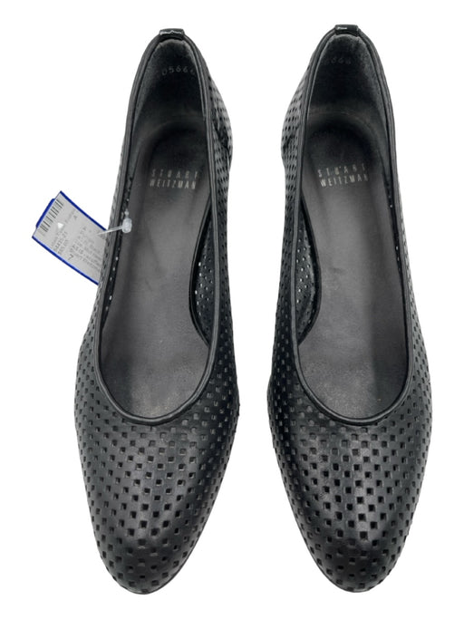 Stuart Weitzman Shoe Size 7 Black Leather Perforated Almond Toe Midi Heel Pumps Black / 7