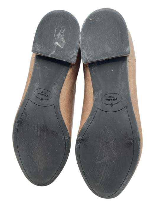 Prada Shoe Size 36 Tan Brown Leather Upper Elastic Almond Toe Chelsea Booties Tan Brown / 36