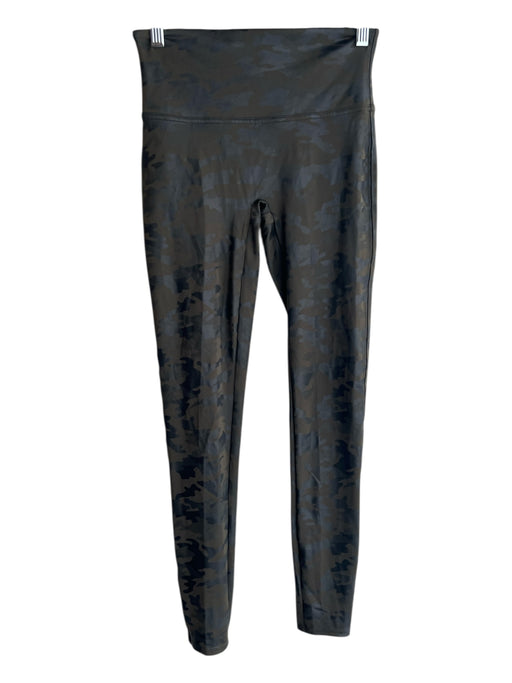 Spanx Size Medium Green & Black Nylon Wide Waist Band Camoflage Leggings Green & Black / Medium