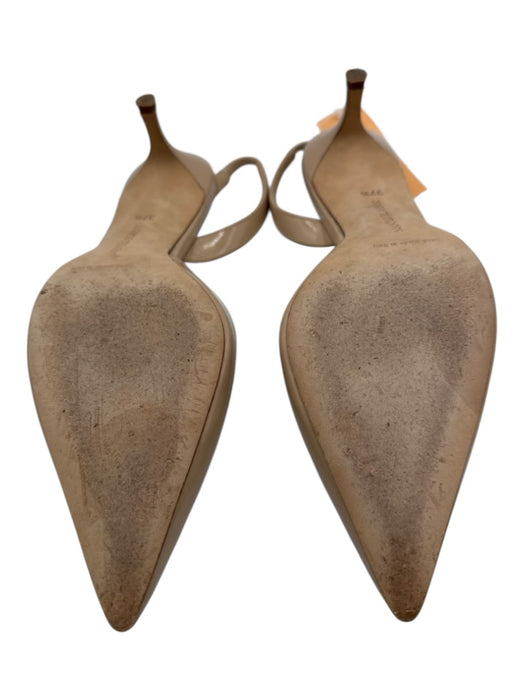 Manolo Blahnik Shoe Size 37.5 Beige Leather Slingback Pointed Toe Pumps Beige / 37.5