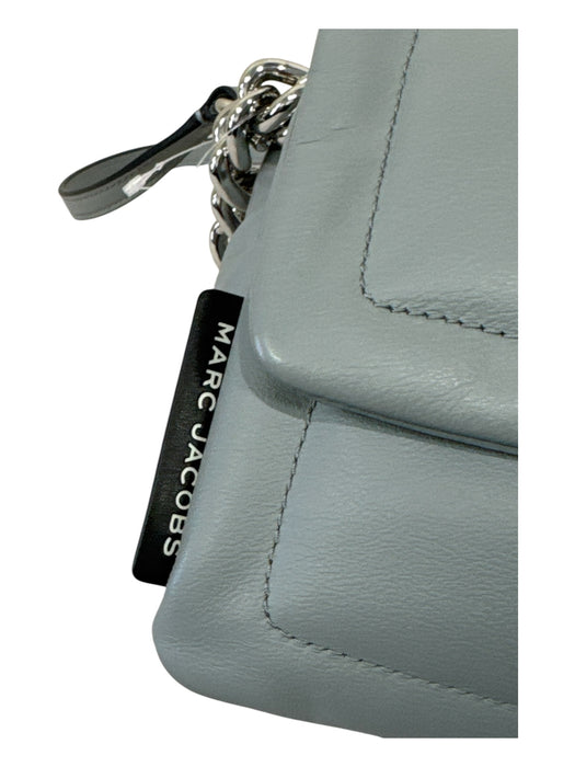 Marc Jacobs Gray & Silver Leather Magnetic  Flap Chain Strap Removable Strap Bag Gray & Silver / S
