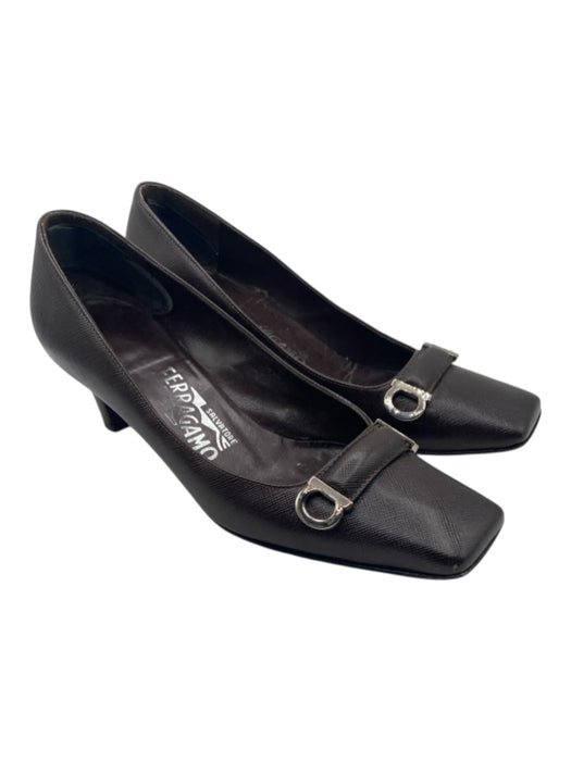 Salvatore Ferragamo Shoe Size 6 Brown Saffiano Leather Square Toe Buckle Pumps Brown / 6