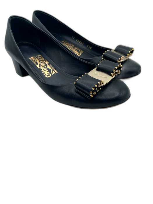 Ferragamo Shoe Size 5.5 Black Leather Round Toe Bow Detail Block Heel Pumps Black / 5.5