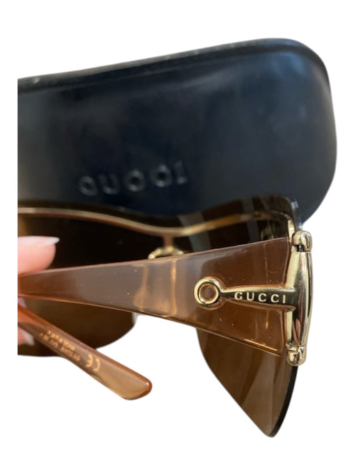 Gucci Brown Metal Shield Style Aviator Gold Hardware Logo Detail Sunglasses Brown