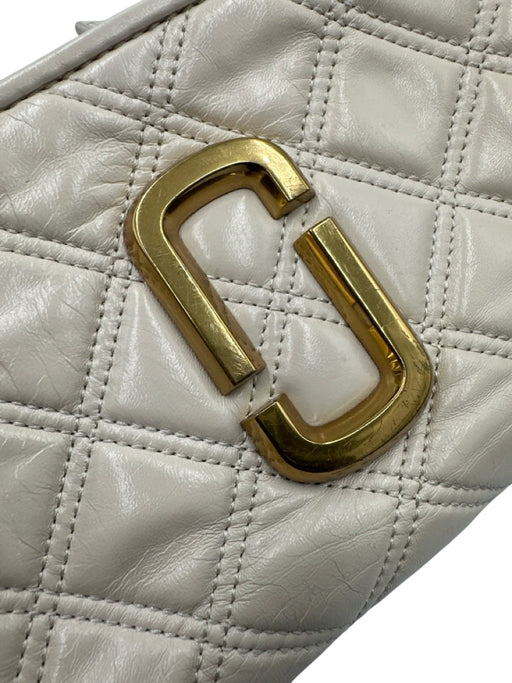 Marc Jacobs Cream White Lamb leather Zip Close Quilted Gold Hardware Bag Cream White / Small