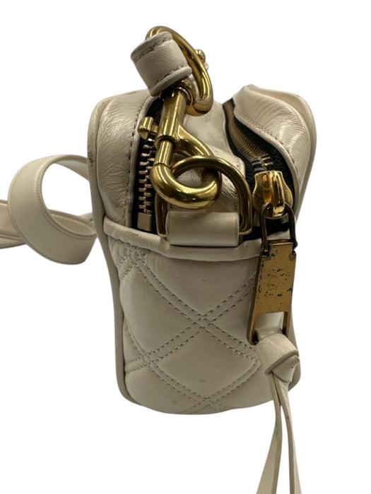 Marc Jacobs Cream White Lamb leather Zip Close Quilted Gold Hardware Bag Cream White / Small