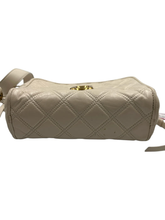 Marc Jacobs Cream White Lamb leather Zip Close Quilted Gold Hardware Bag Cream White / Small