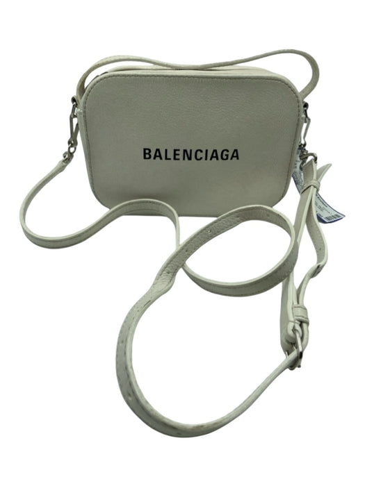 Balenciaga Off White Leather Crossbody Back Pocket Zip closure Bag Off White / Small