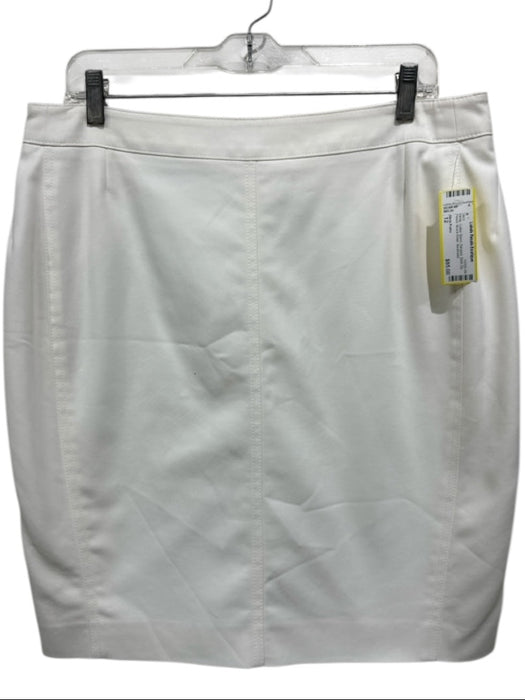 Akris Punto Size 12 White Cotton Blend Paneled Back Zip Pencil Above Knee Skirt White / 12